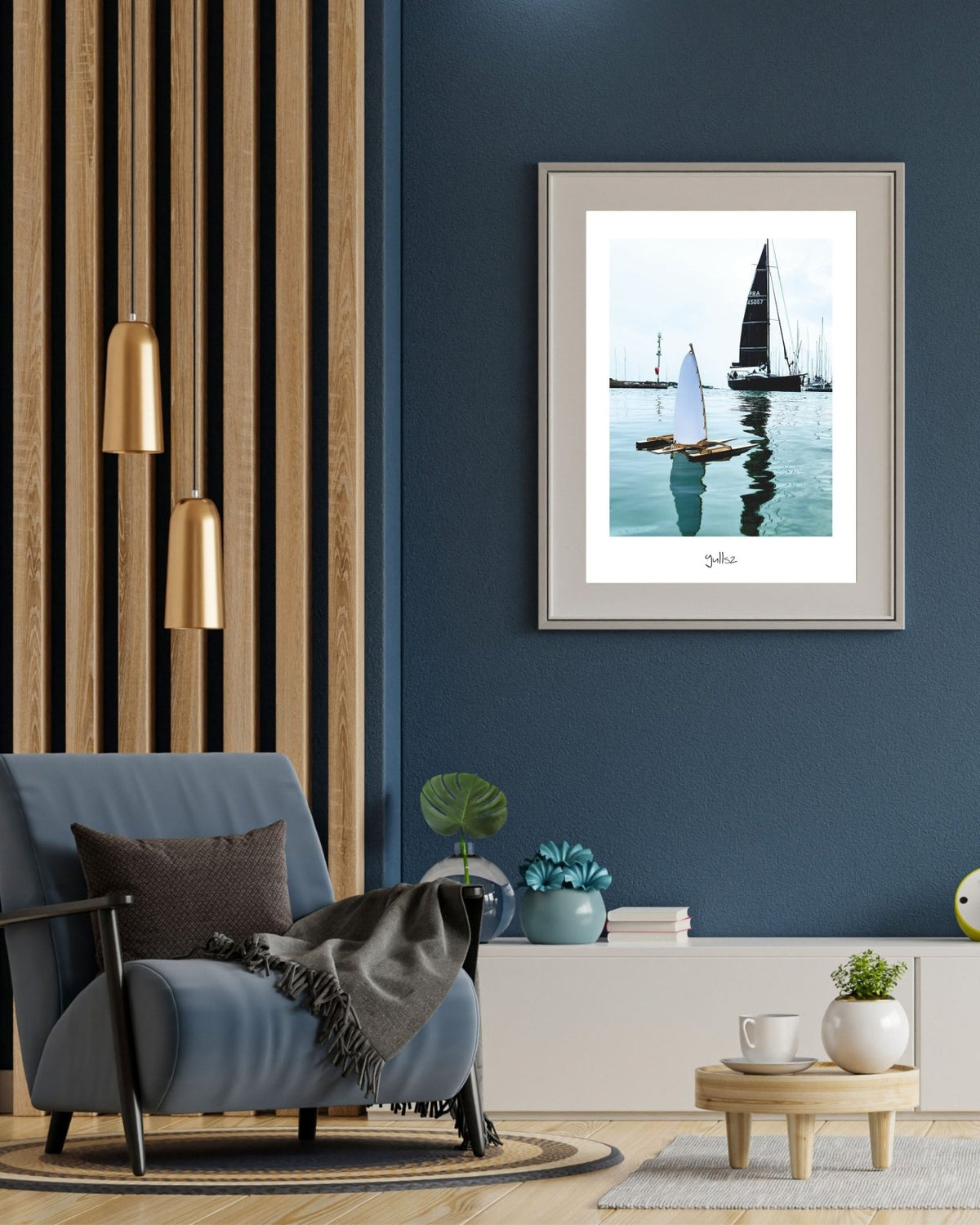 Affiche de voile Bretagne. Les voiles du spi Ouest exposé dans un cadre.