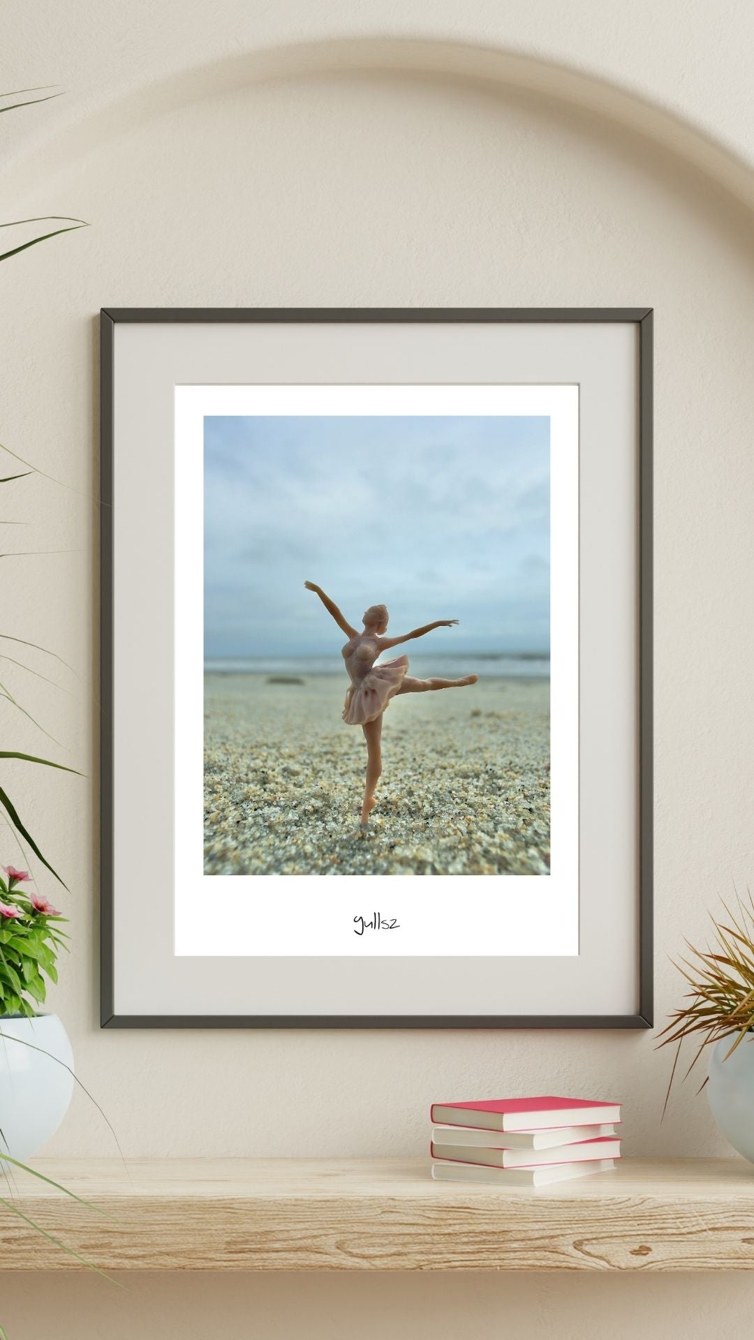affiche la ballerine en bretagne par gullsz
